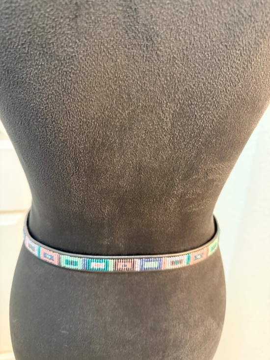 Vintage Beaded Leather Belt 7/8” Native Motif Size S 28 Boho Western main image 11